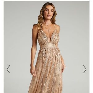 START STRONG MAXI DRESS IN ROSE GOLD